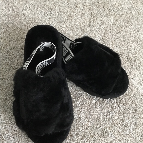 UGG Other - Ugg slippers NWOB